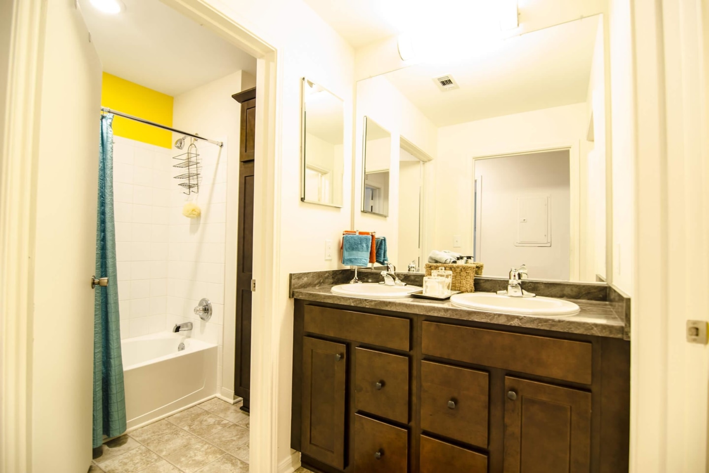 College Towne Apartments Image 33