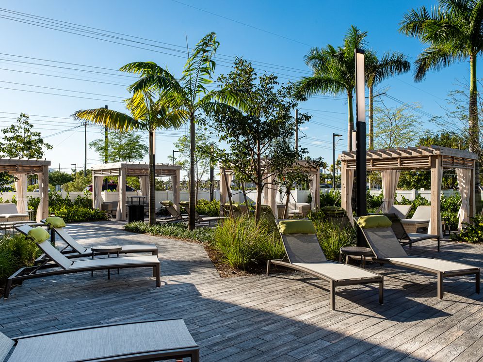 Avalon Doral Image 37