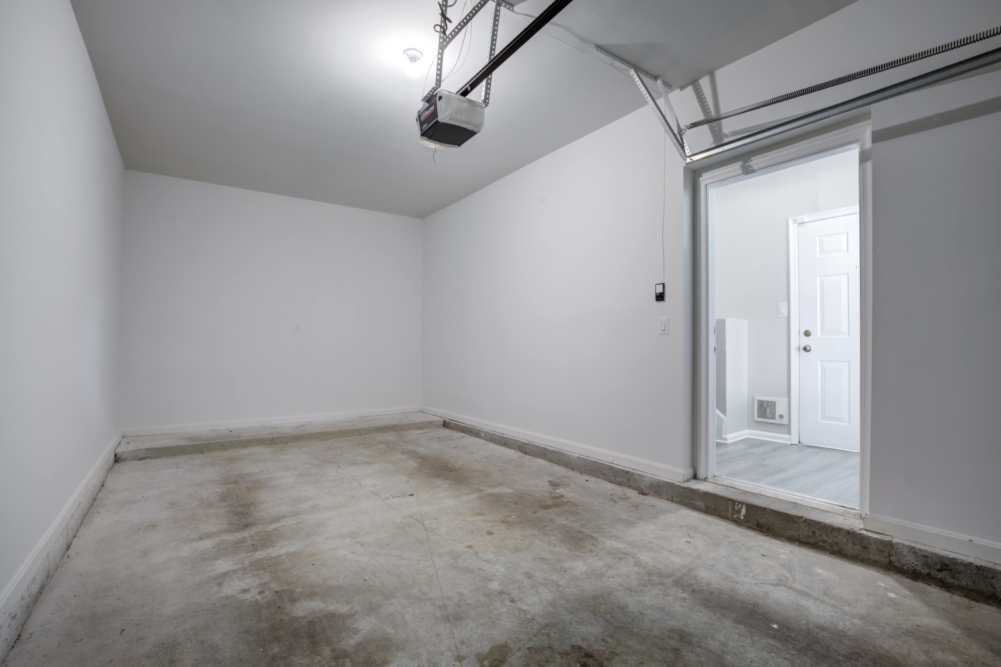 The Residences at Waterstone Image 30