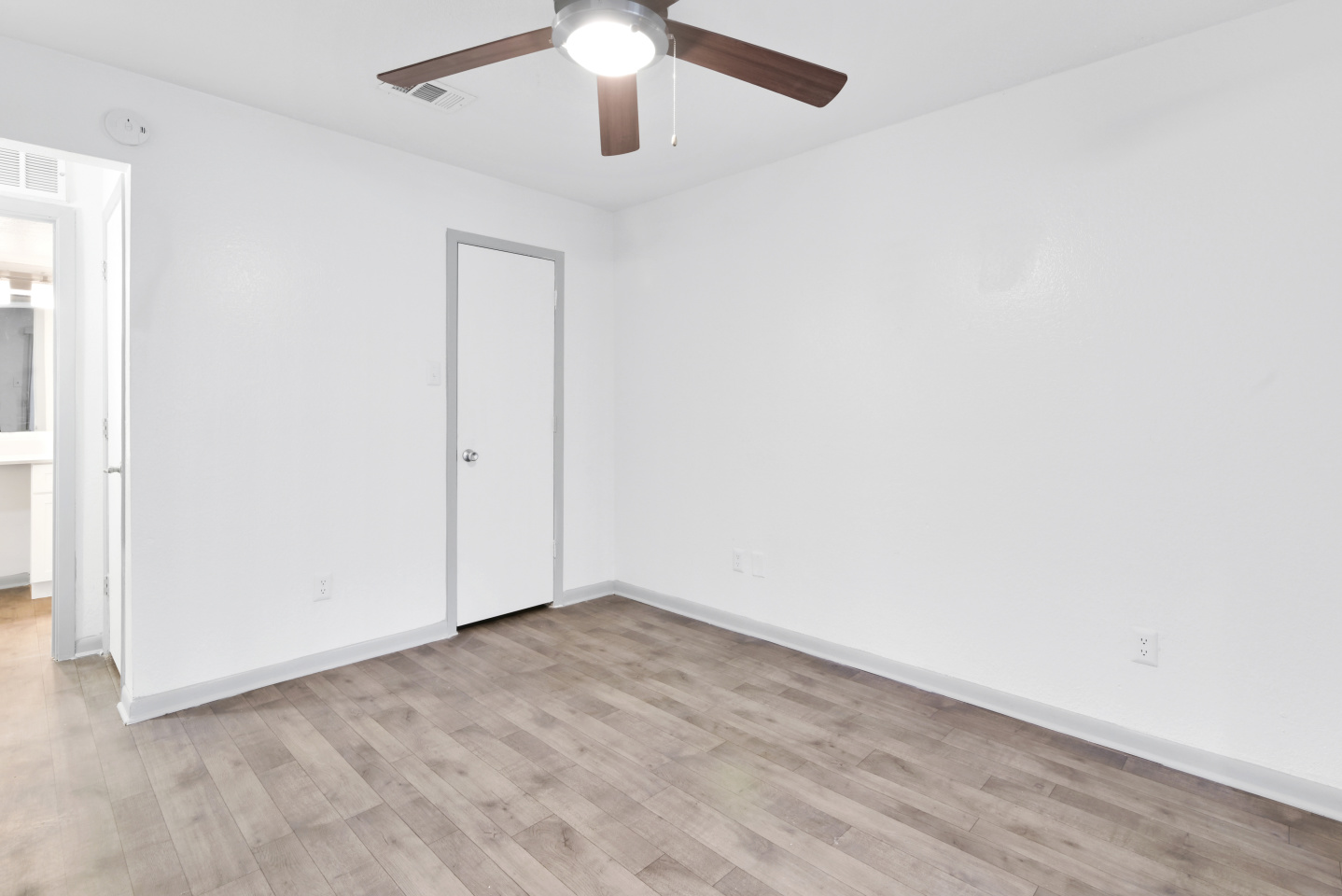 Forest Hills Apartments Image 25