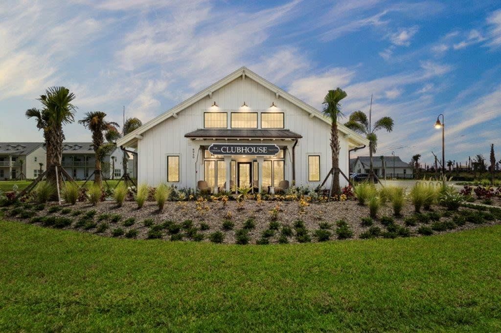 The Cottages Tradition Image 1