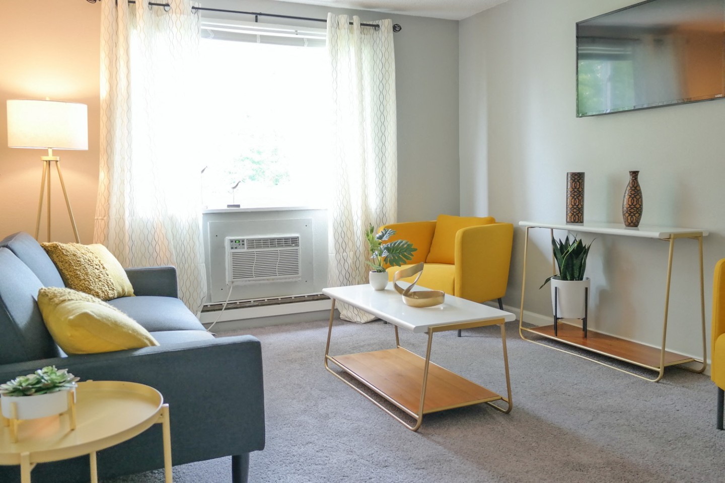 Columbus Park Apartments Image 13