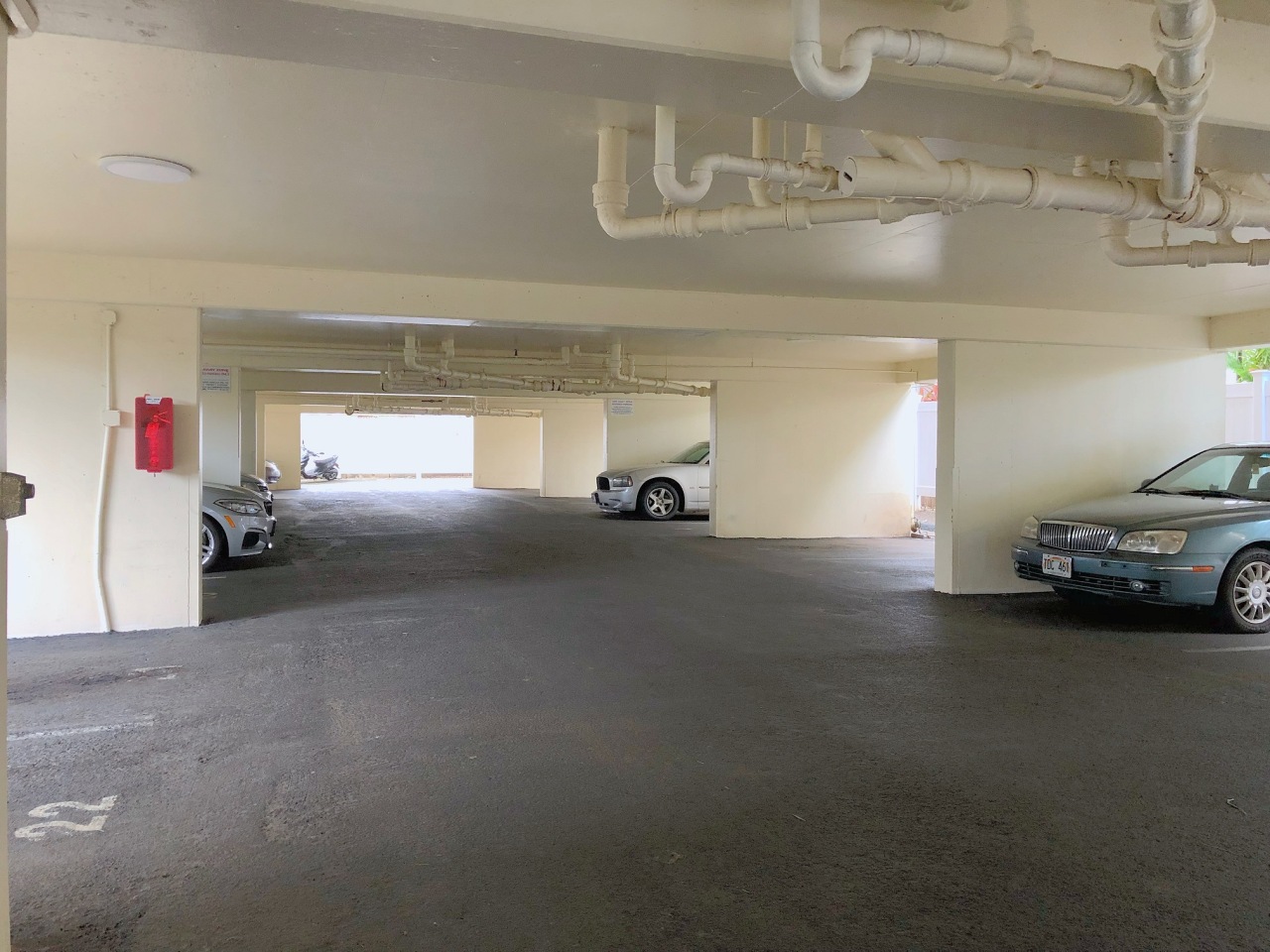 Kewalo Apartments Image 7