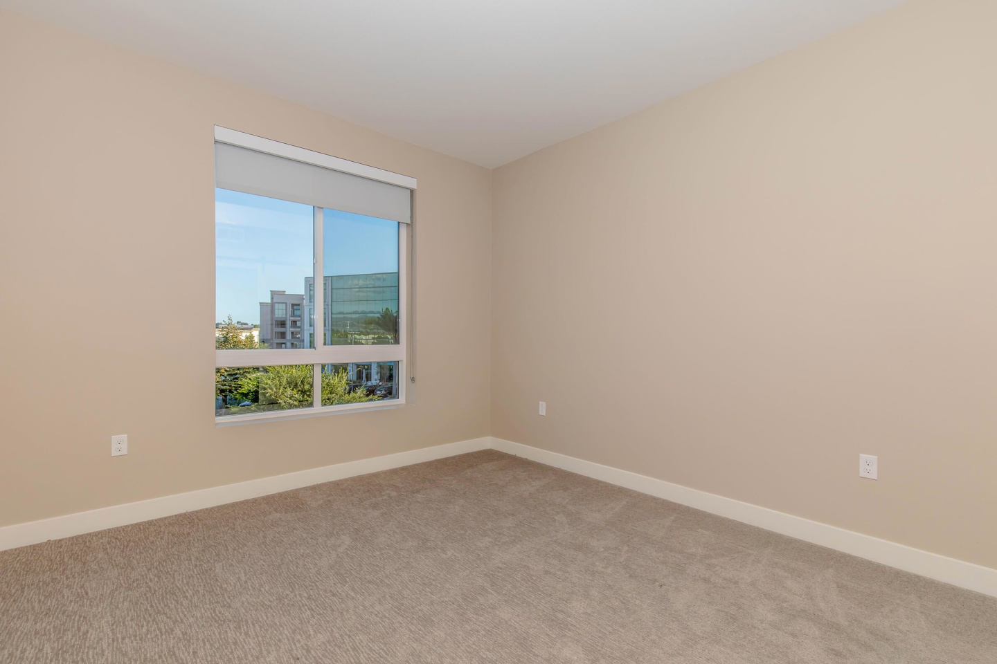 Link OC Apartments Image 161