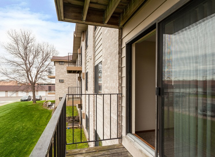 Camelot Square Image 10