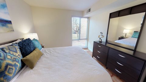 New Carrollton Woods Image 9