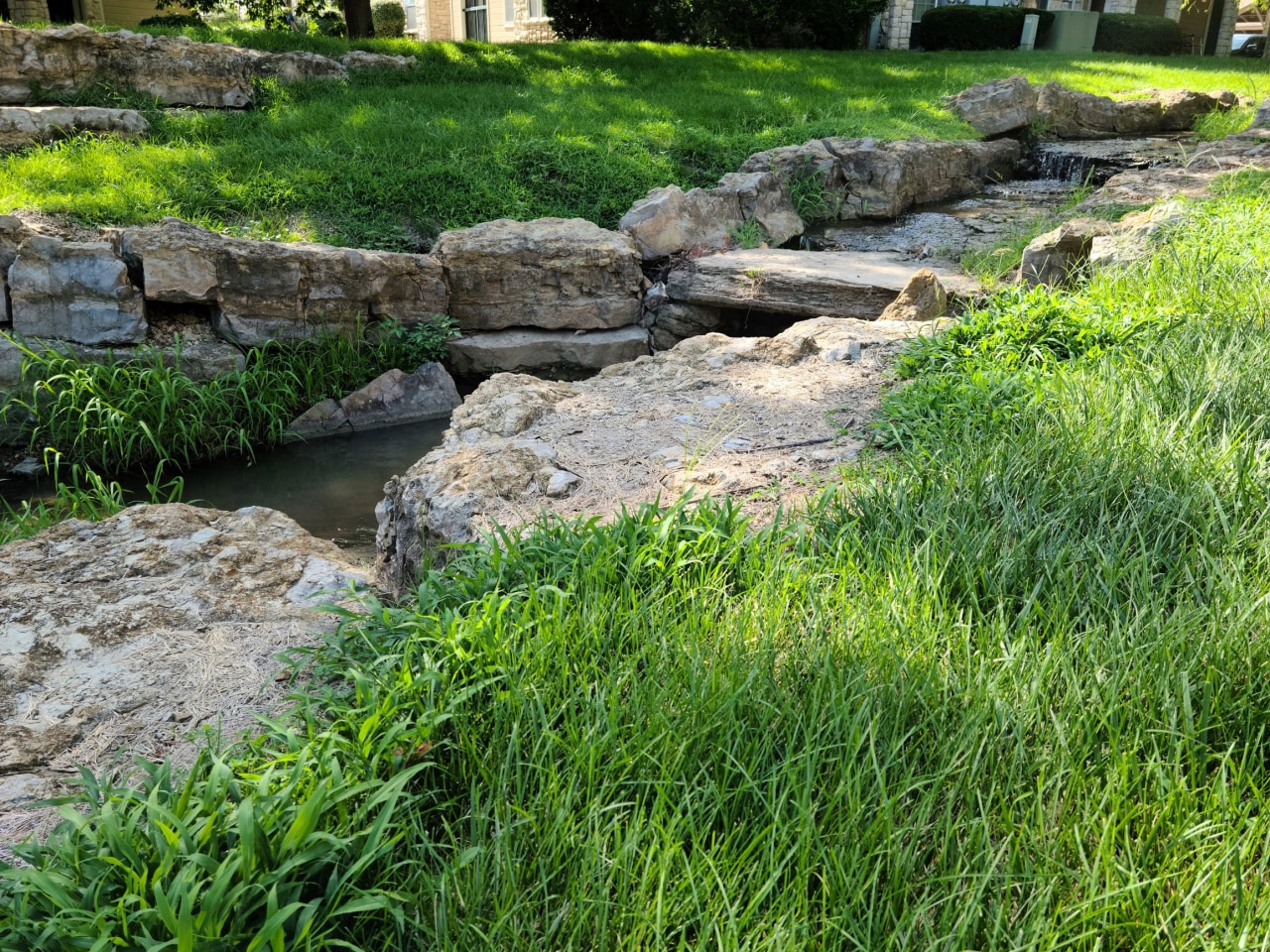 Pinnacle Woods Apartment Homes Image 17