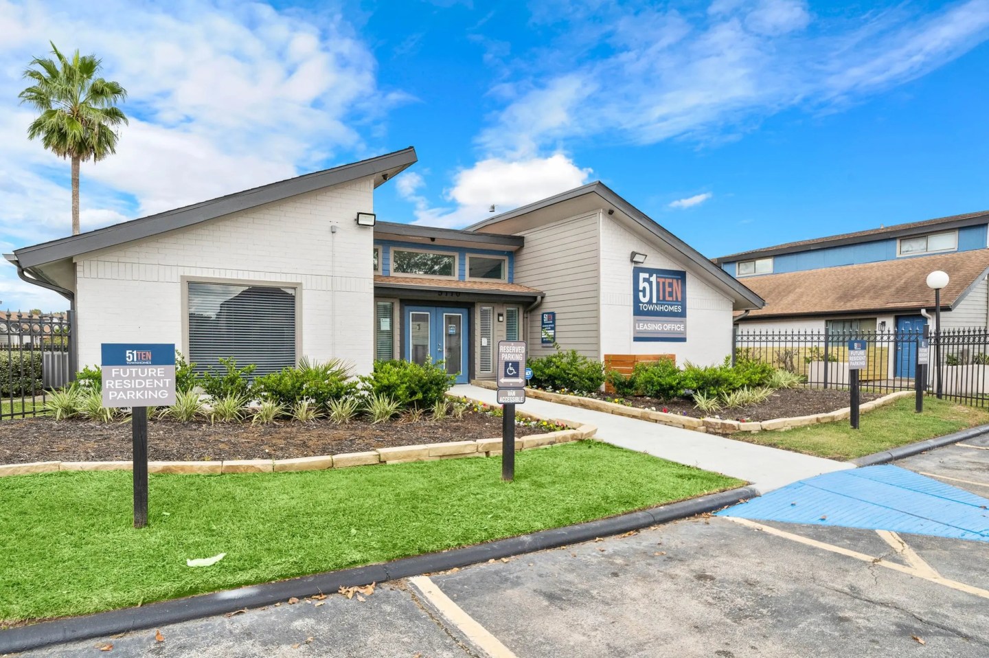 51ten townhomes Image 17