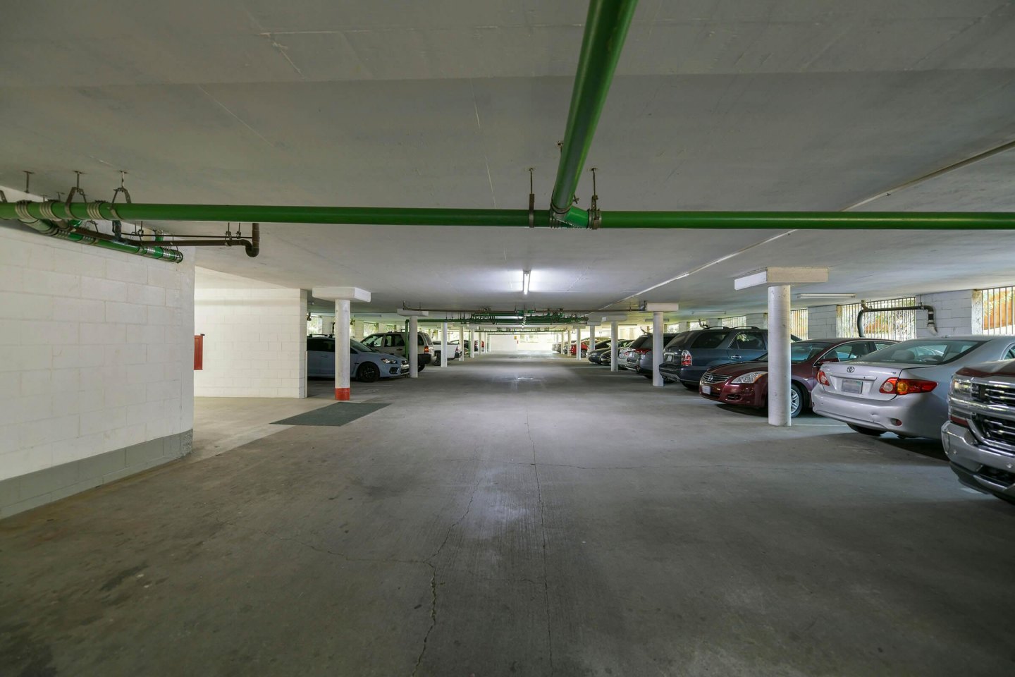 Via Reggio Image 33