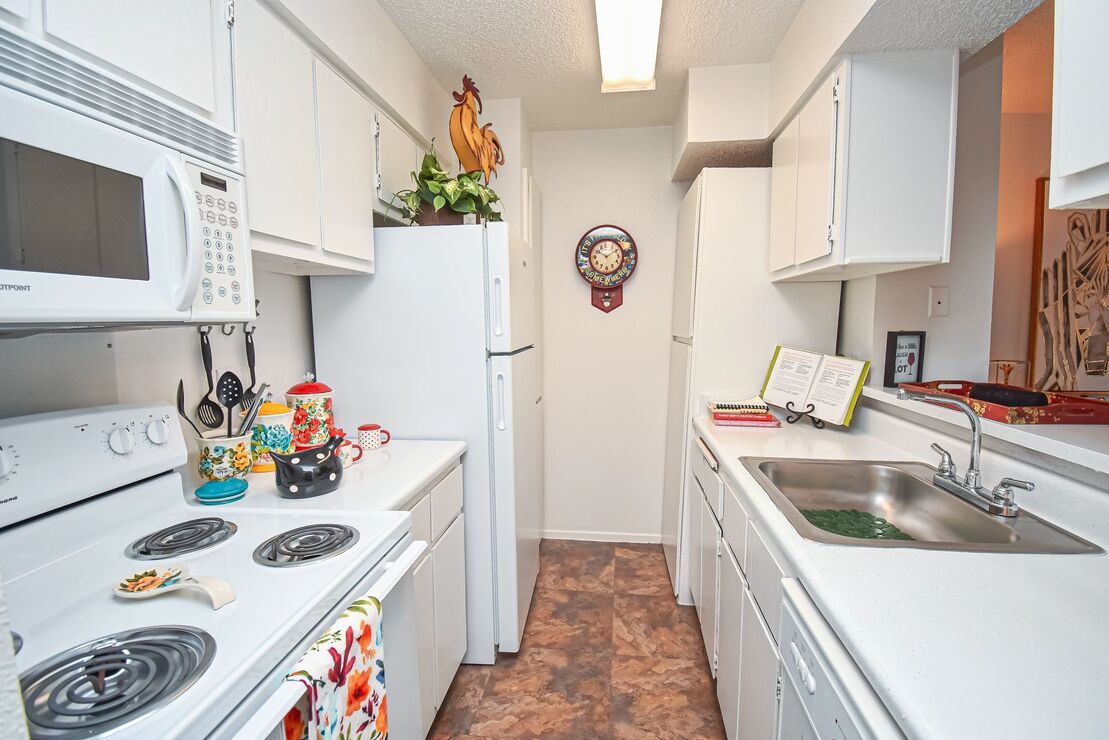 Centerpoint Apartments Image 17