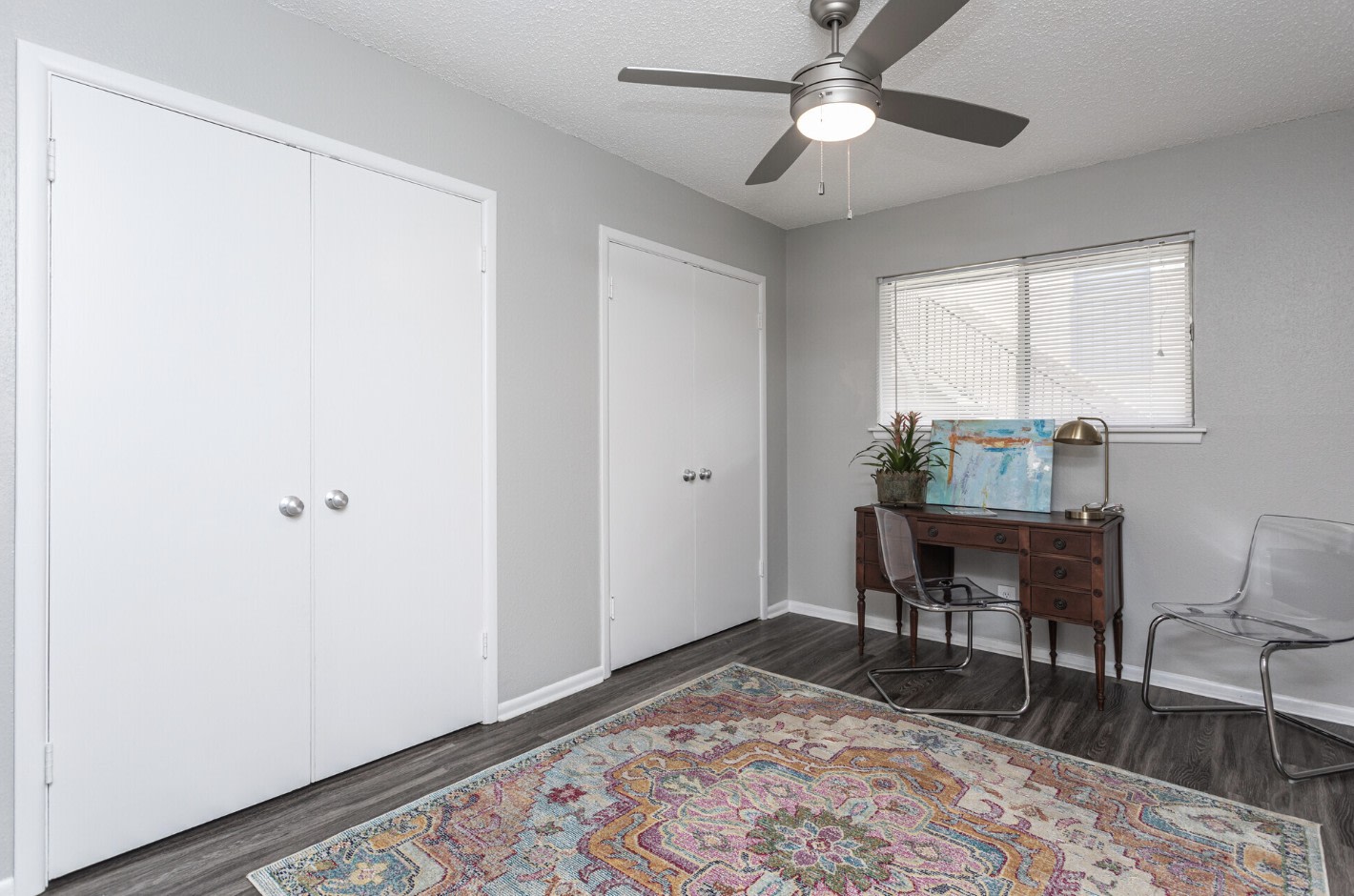 Village Oaks Apartments Image 10