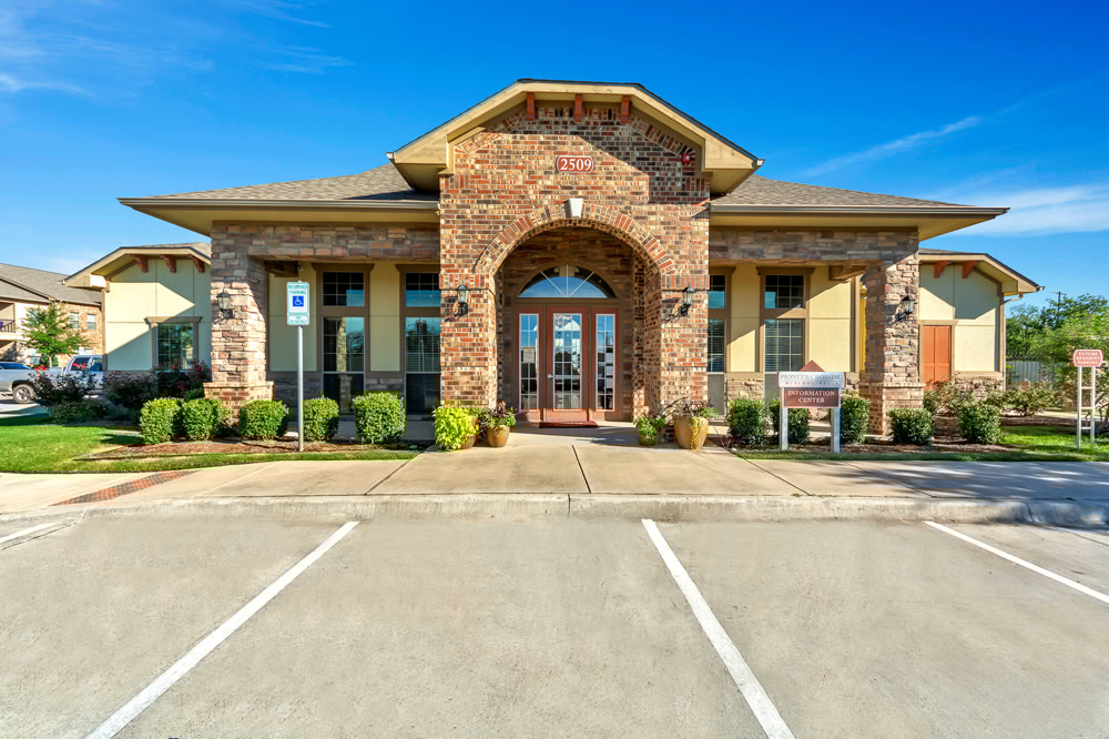 Pioneer Crossing Mineral Wells Image 25