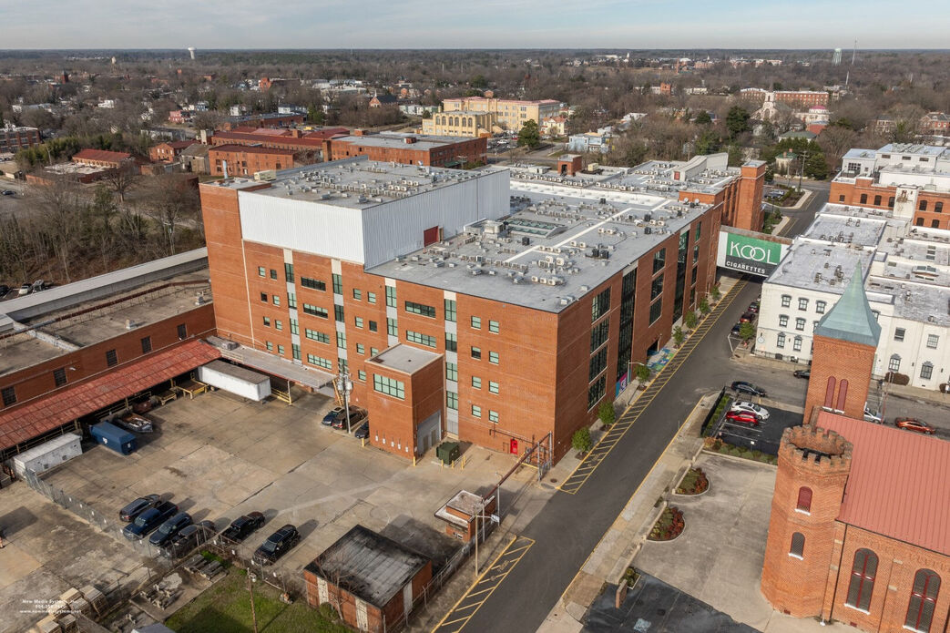 Petersburg ArtistSpace Lofts Image 77