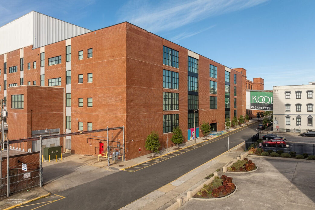 Petersburg ArtistSpace Lofts Image 89