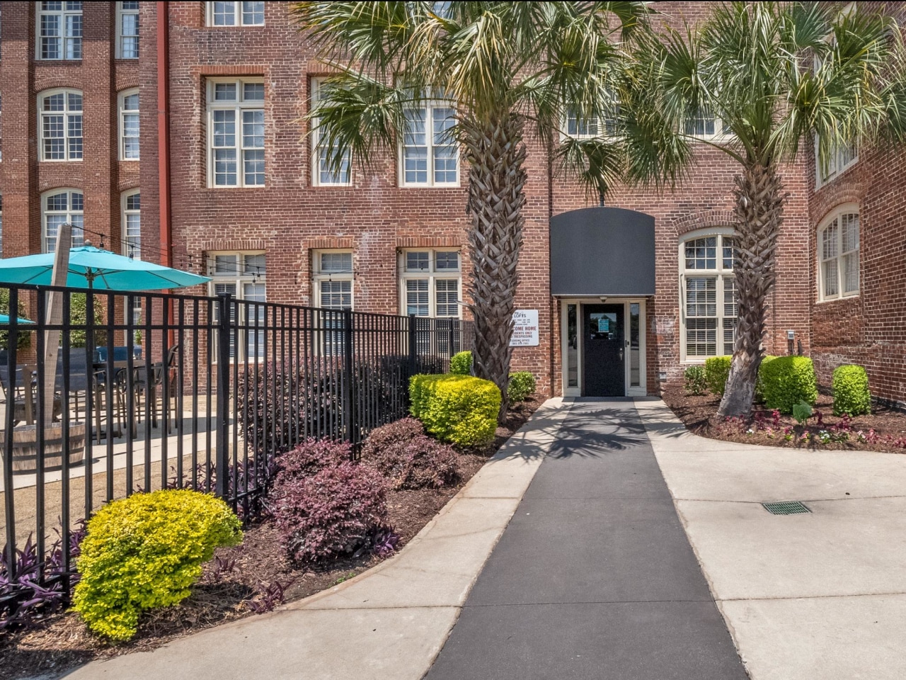 Student Housing - Yugo Columbia Lofts Image 16