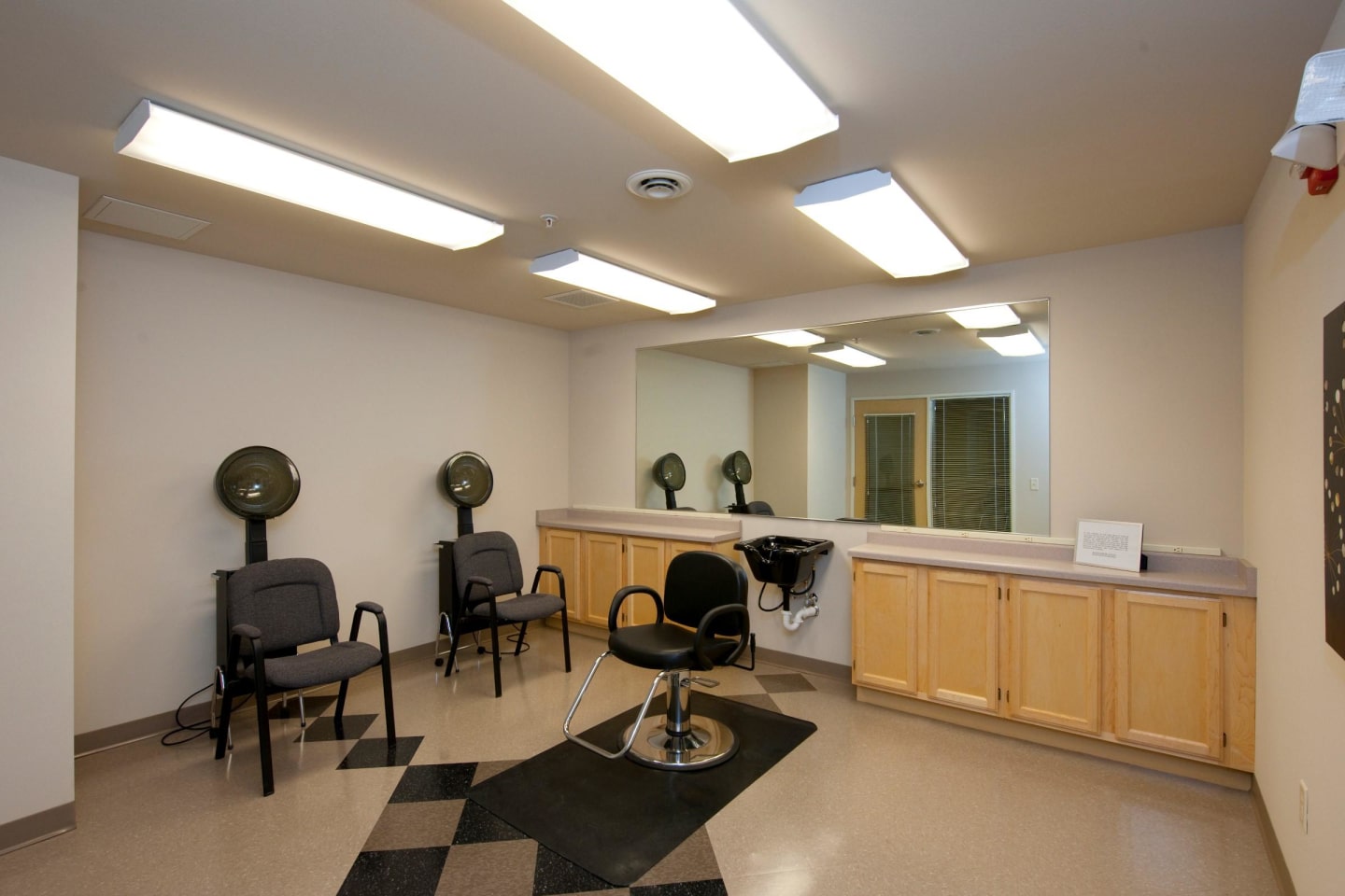 Clarke Square Terrace - Senior Housing Image 11