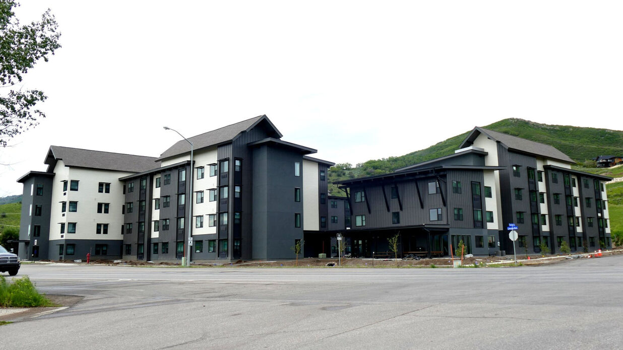 Sunlight Crossing - Affordable Housing Image 9