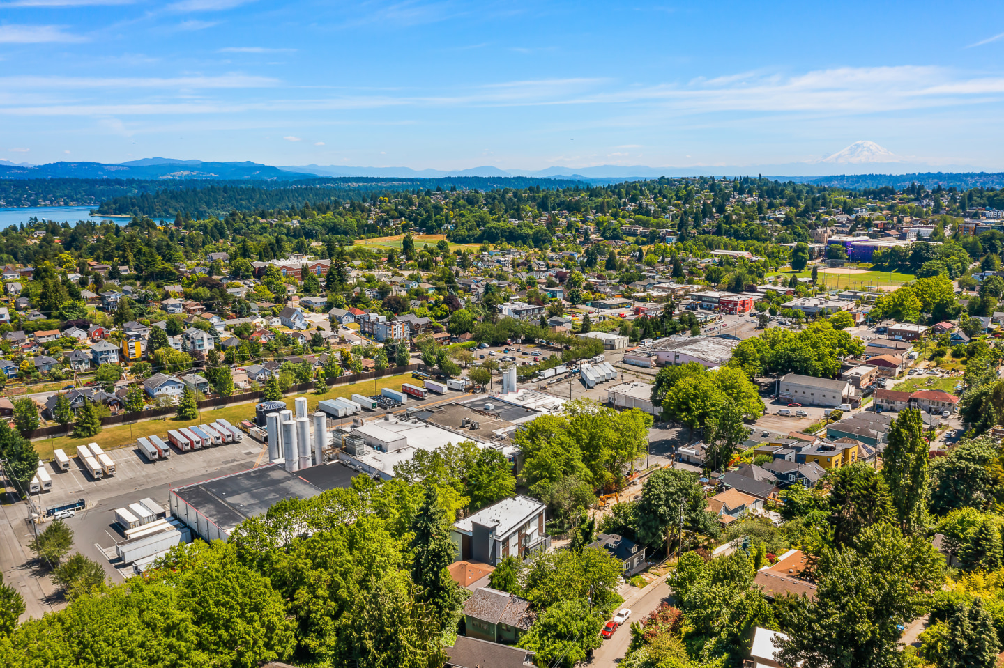 4029 Rainier Image 45