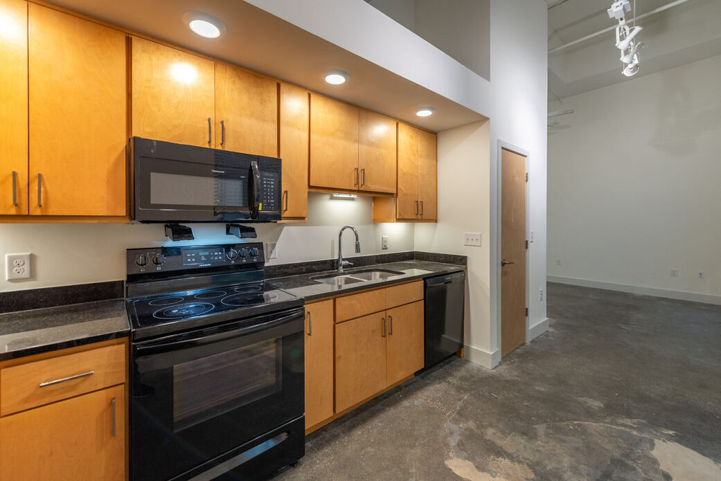 Petersburg ArtistSpace Lofts Image 18