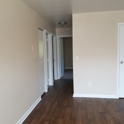 Twin Gables Apartments Image 17