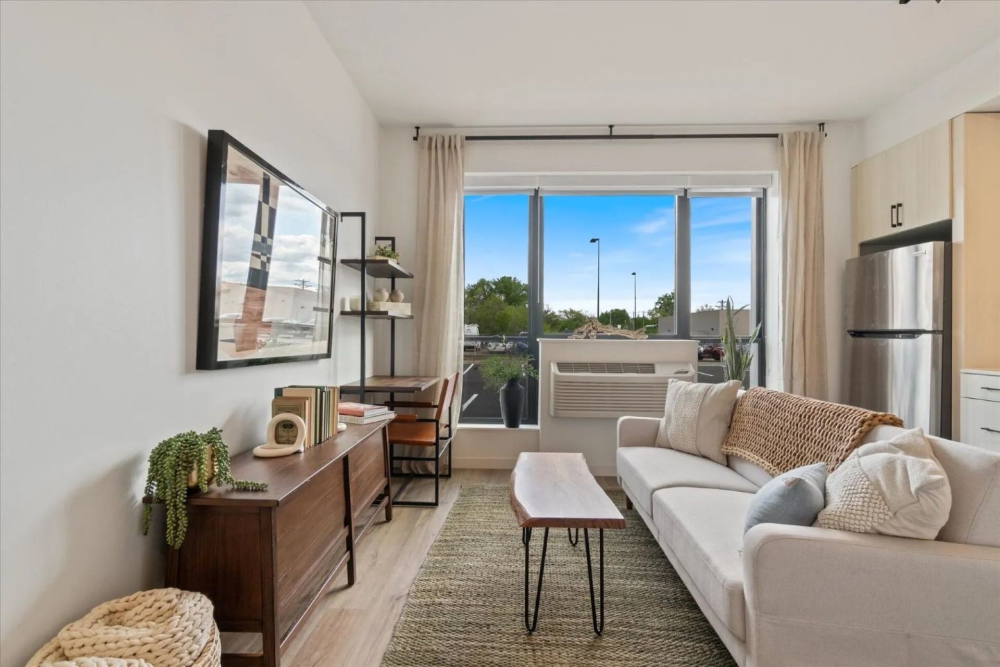 3725 Stinson Image 6