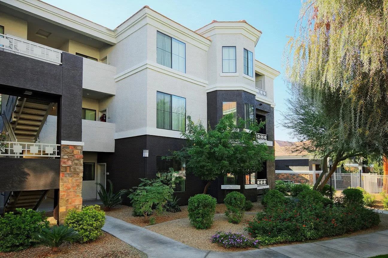 Enclave at Arrowhead Image 28