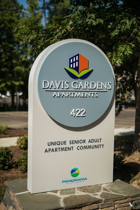 Davis Gardens Image 36