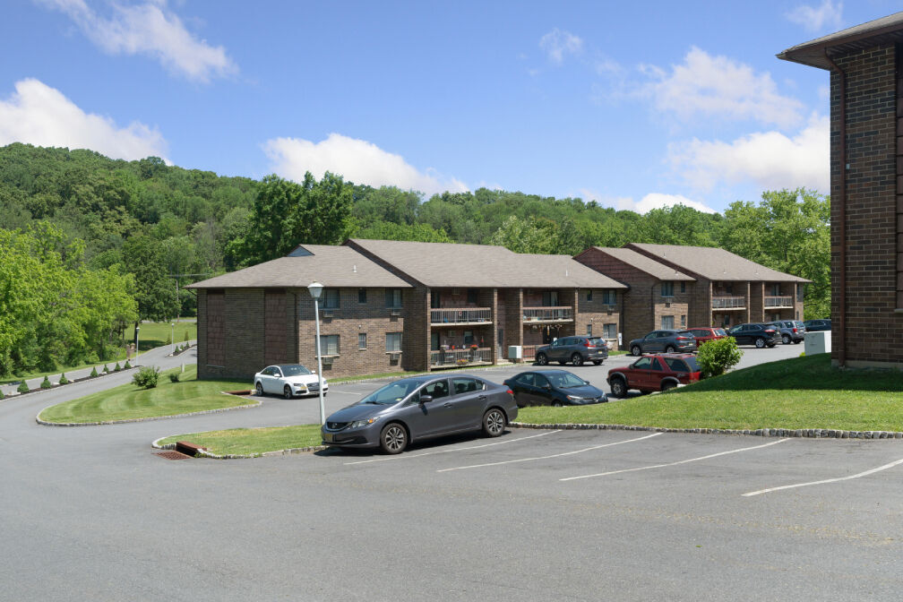 Brook Bridge Apartments Image 27