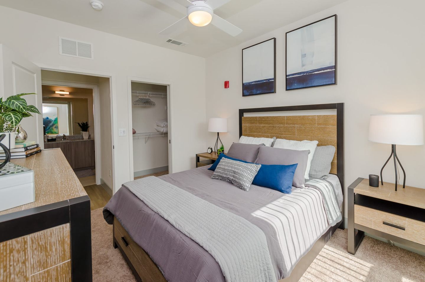 Lofts at South Lake Image 19