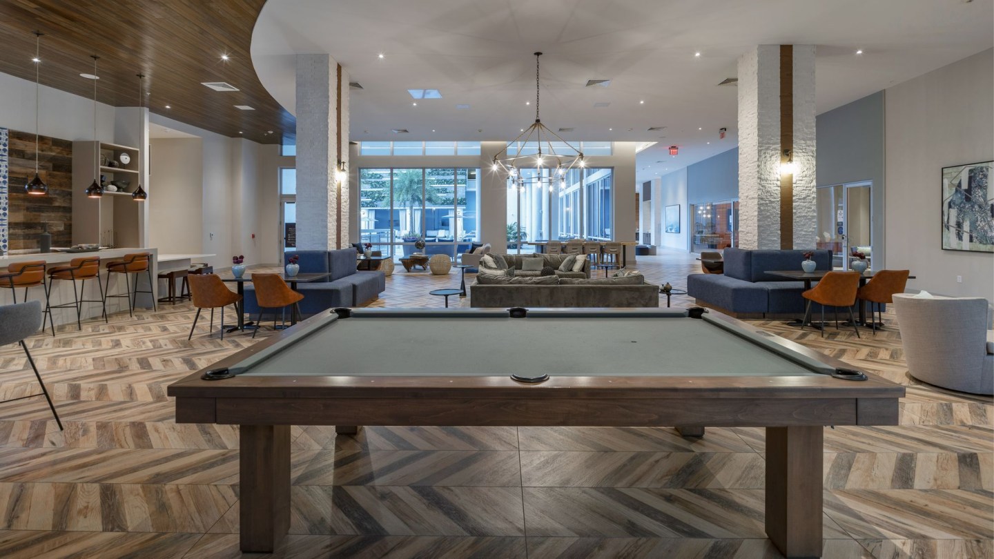 Blu27 at Edgewater Image 31