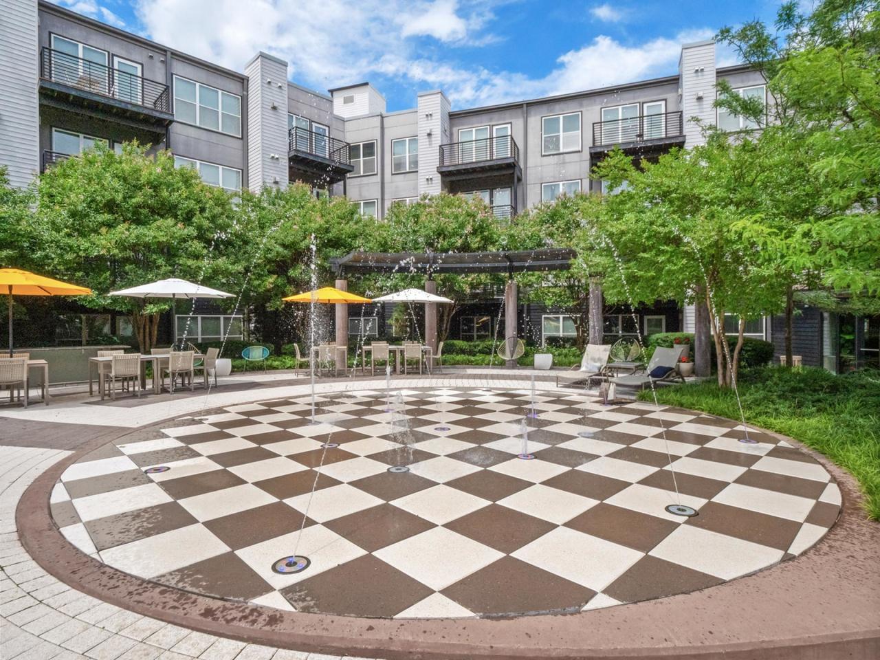 Cadence at Crown Apartments Image 16