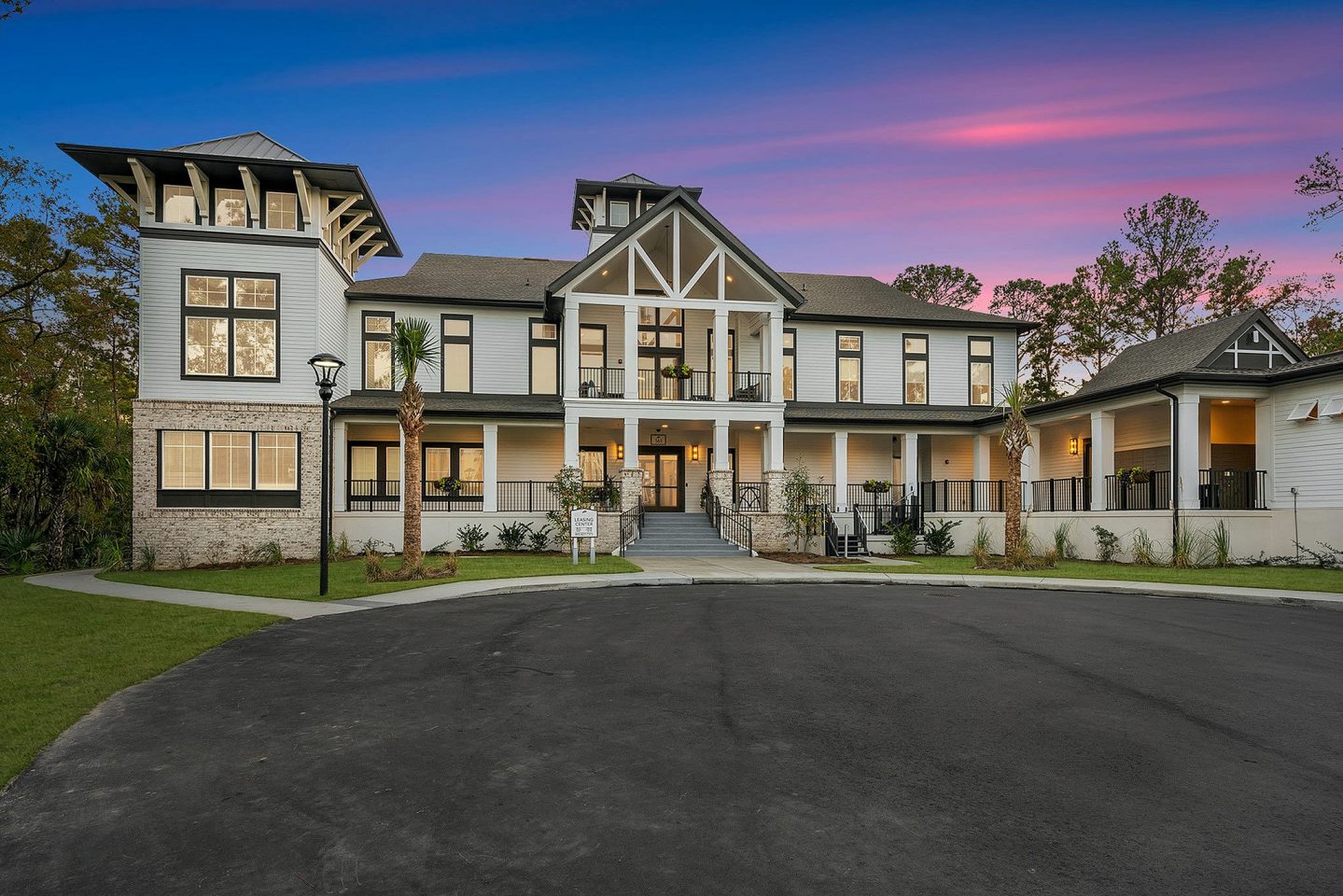 Grande Oaks Parc Image 1