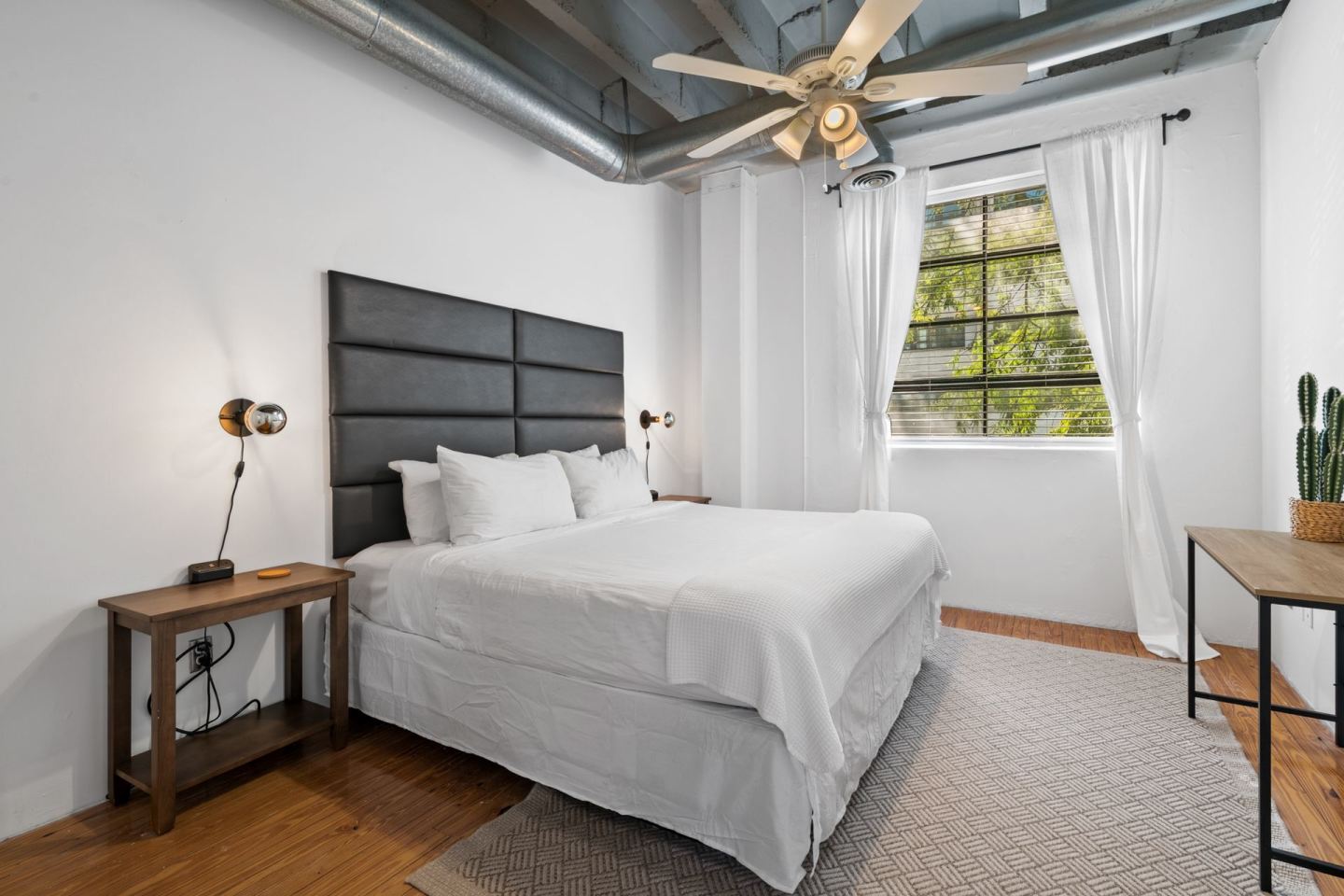 900 Peachtree Lofts Image 7