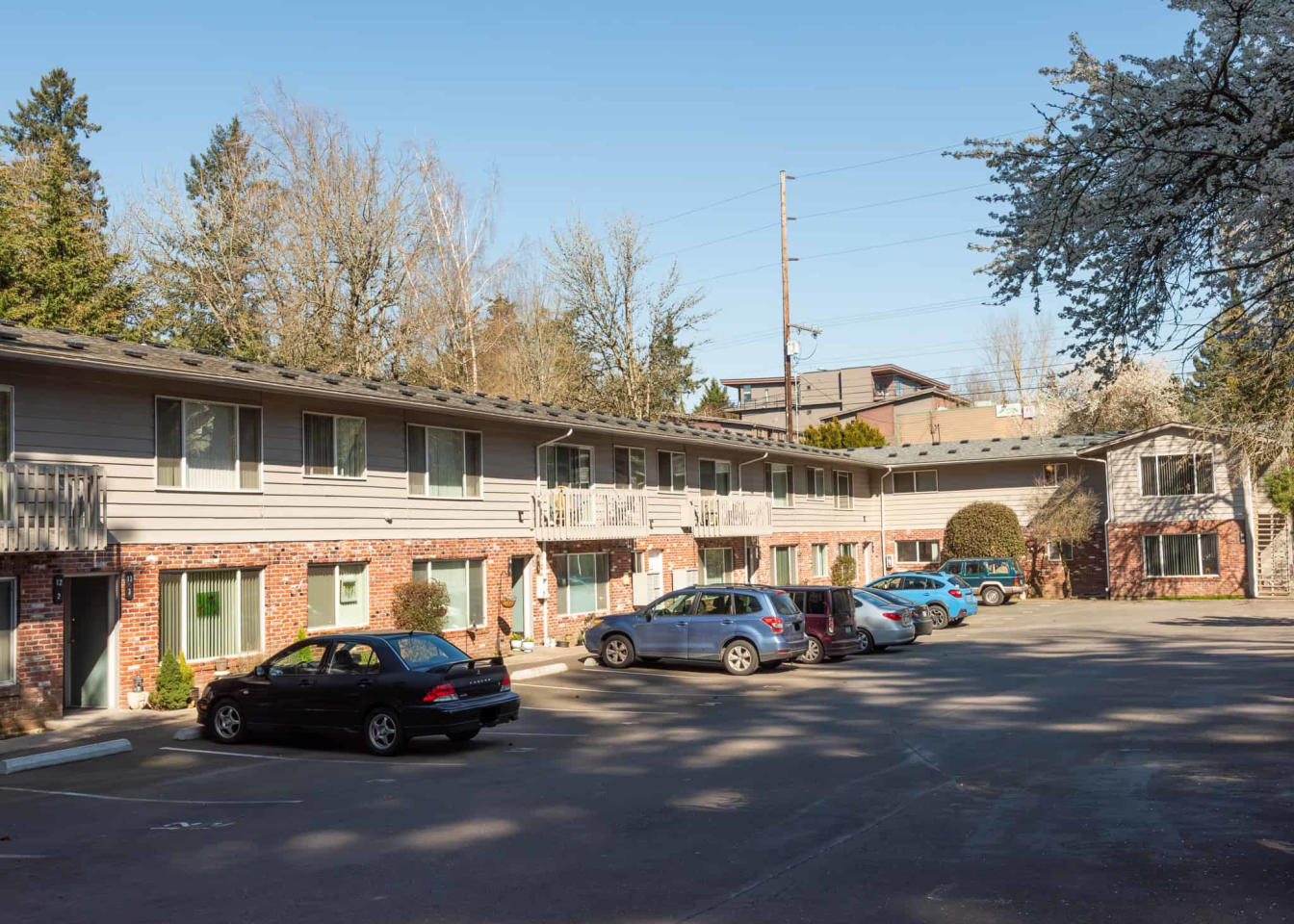 Churchill Gardens Apartments Image 32