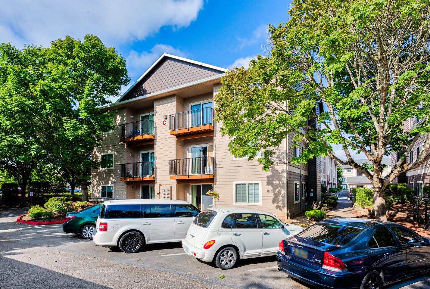 Chelsey Lane Image 27