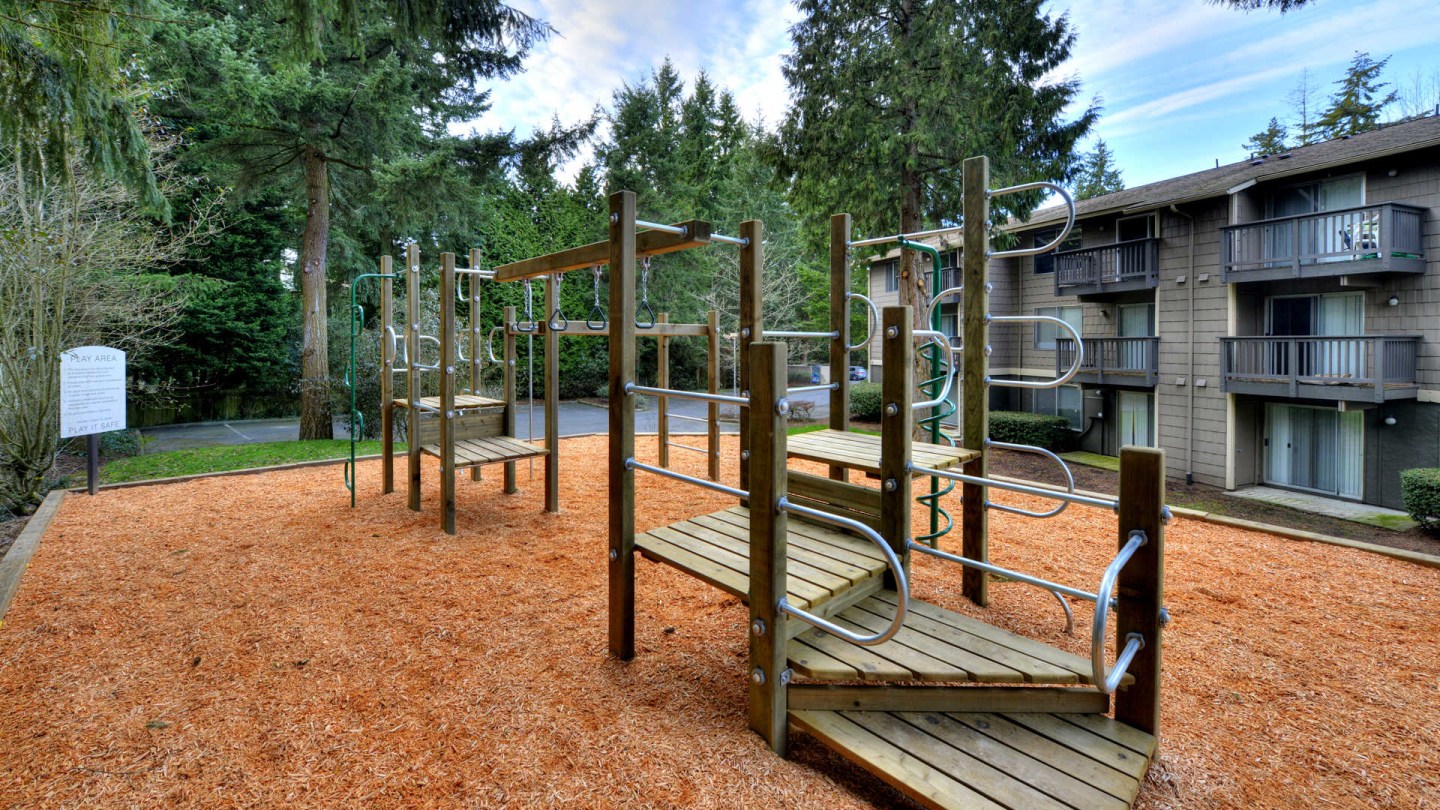 Redmond Court Image 23