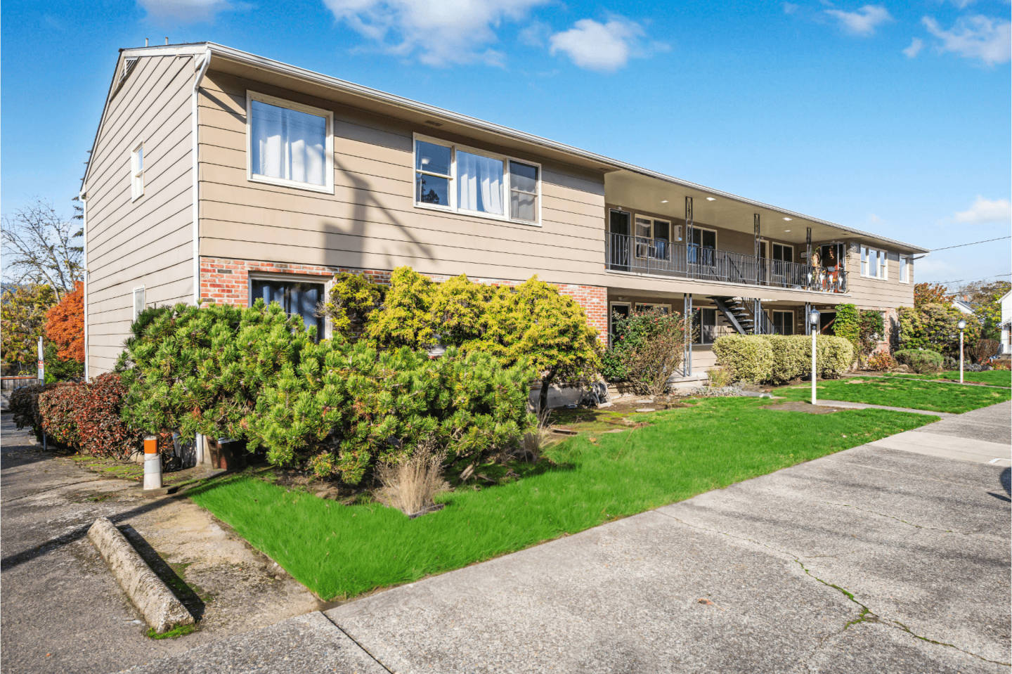 Monroe Manor Apartments Image 10