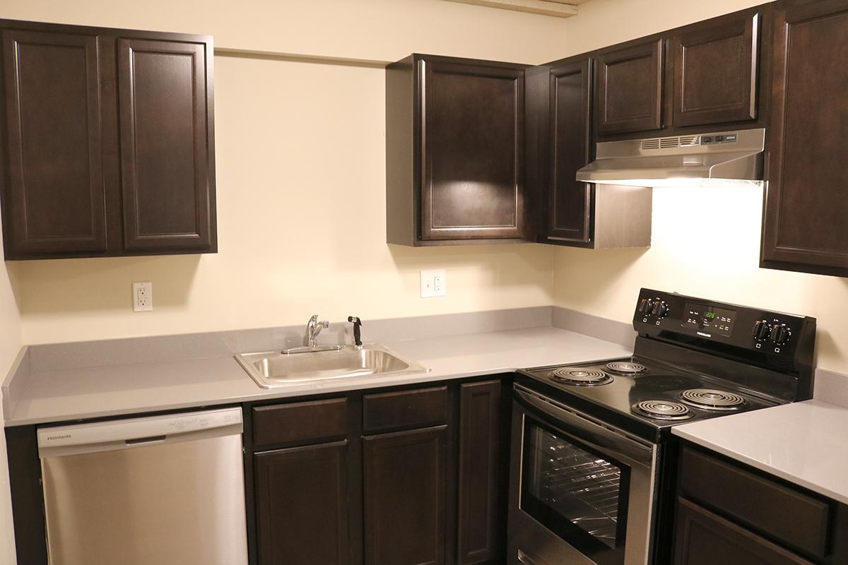 Uptowne Apartments Image 9