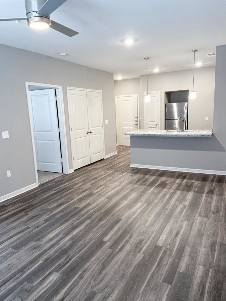 Promenade Luxury Apartments Image 25