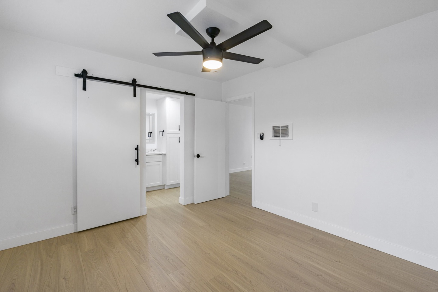 Torrance Gateway Apartments Image 7