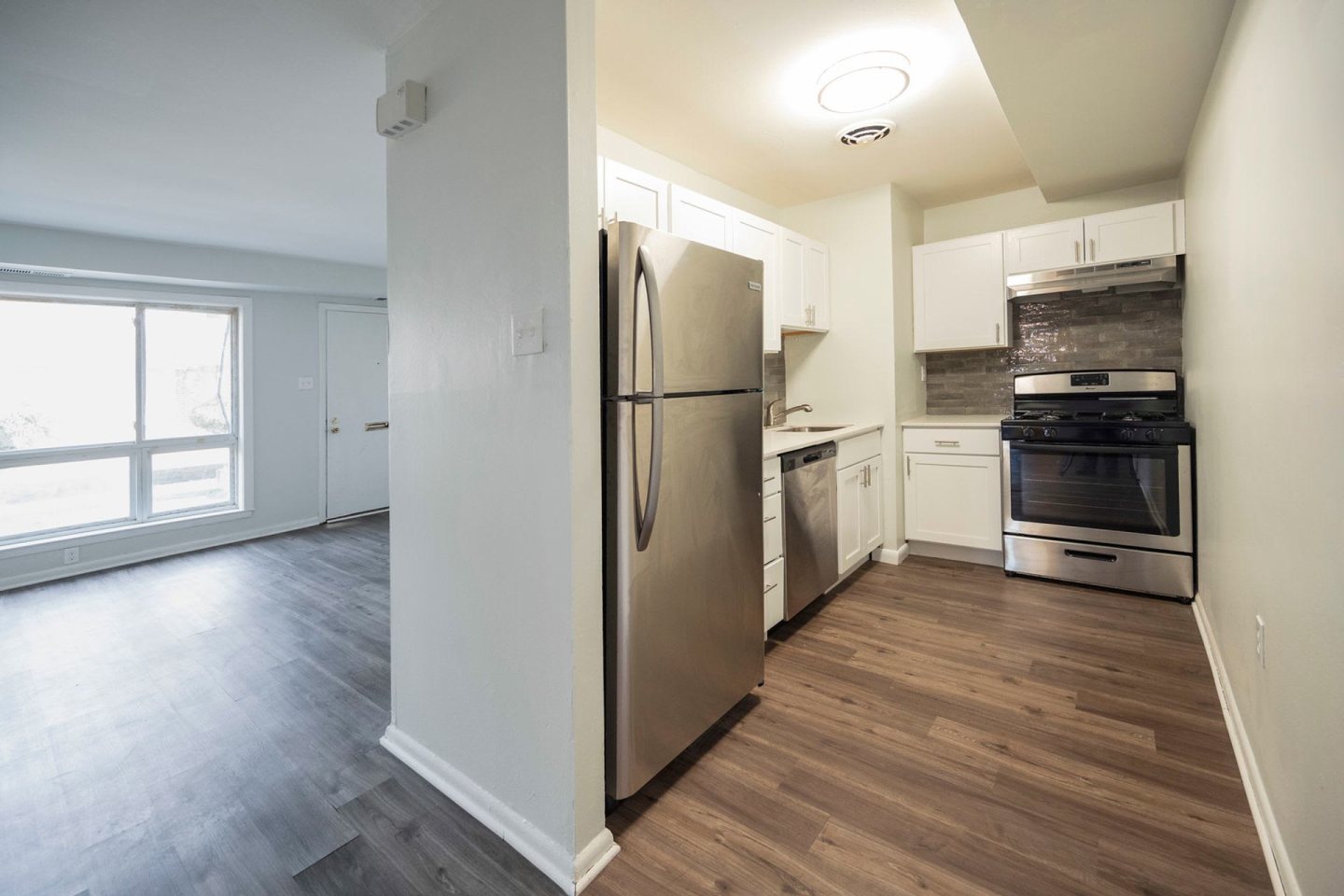Tomlinson Court Apartments Image 8