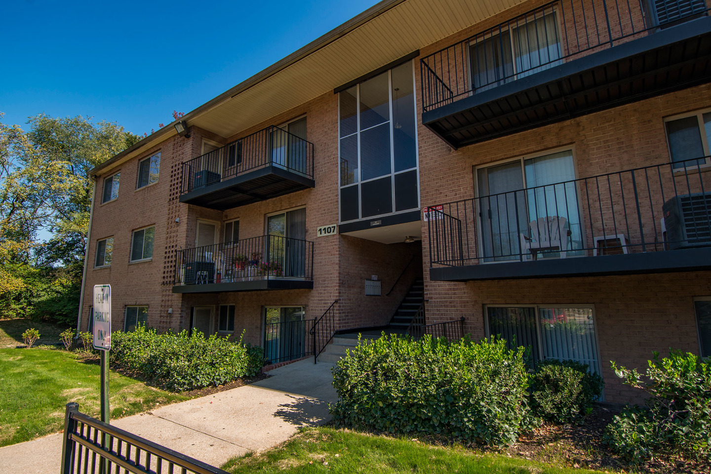 Glen Willow Apartments Image 9