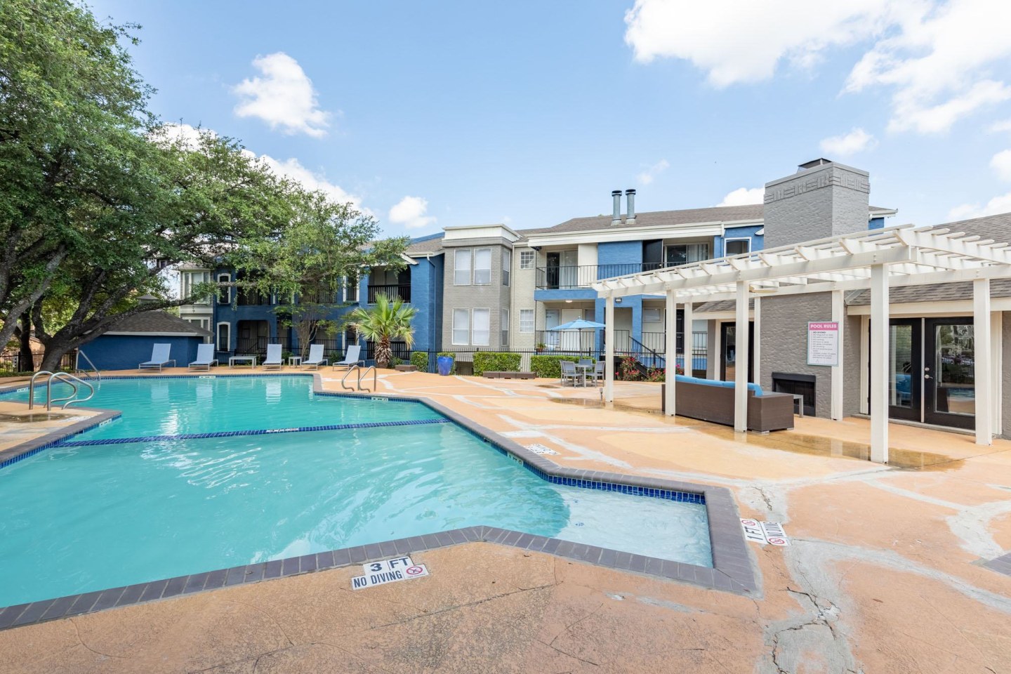 Axio (fka Villages Of Cinnamon Creek) nka The Iris Apartments Image 5