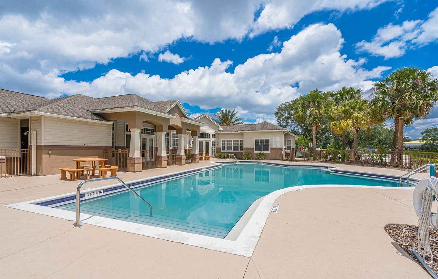 Nassau Bay Apartments - Affordable Housing Image 8