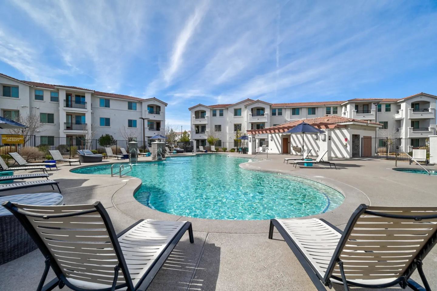 Castile Apartments Image 8