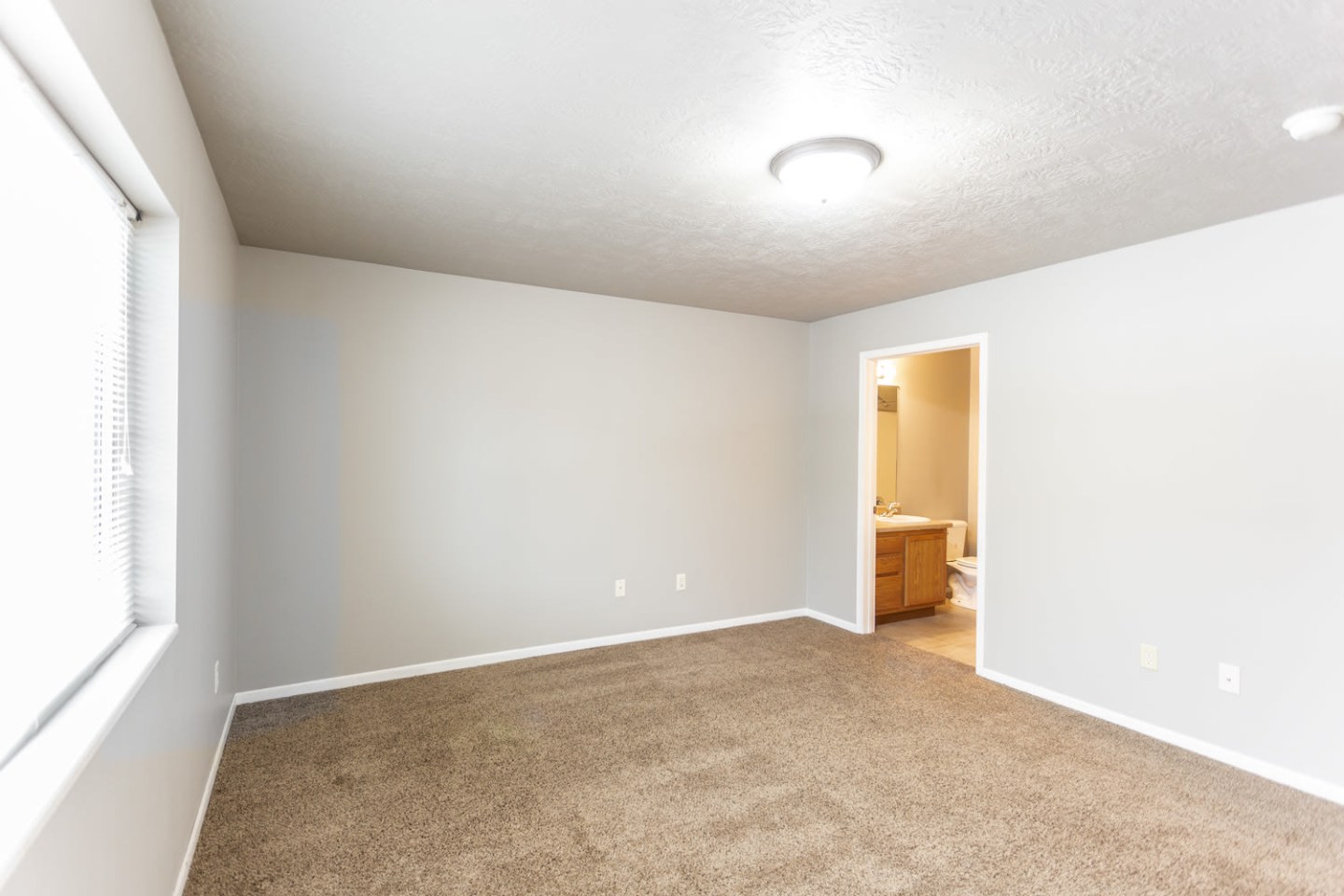 Washington Heights Townhomes Image 12
