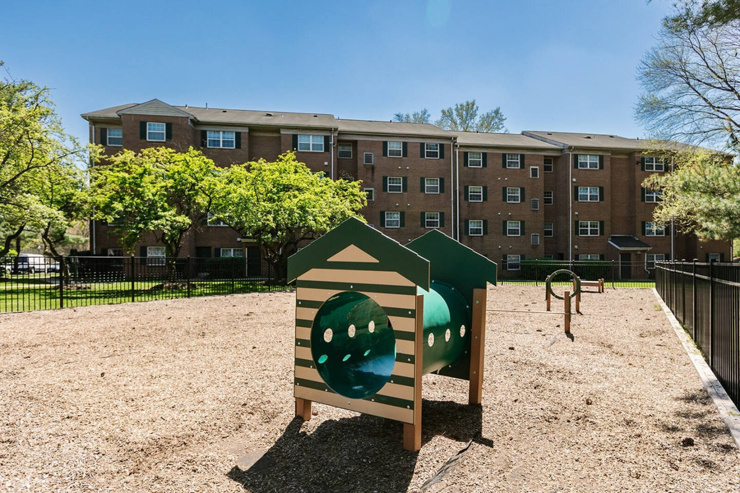 Crofton Village Apartments Image 21