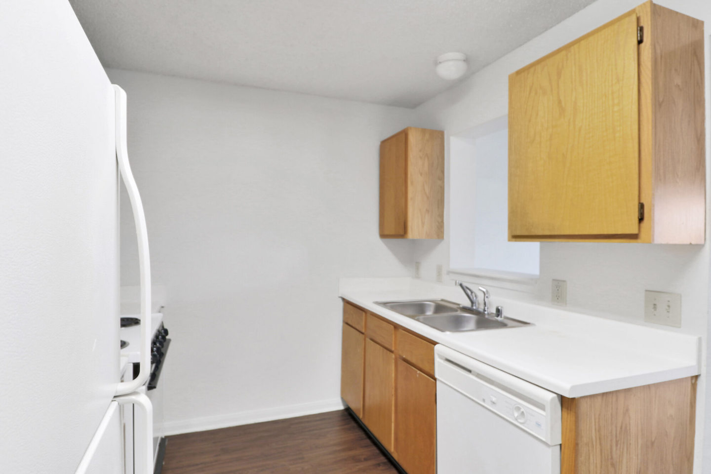 SouthWind Place Apartments Image 12