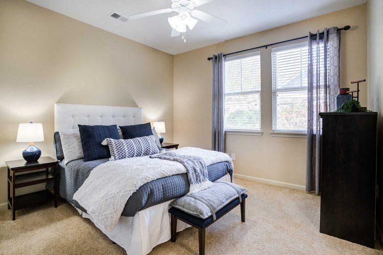 Century Lakeshore Crossings Image 19