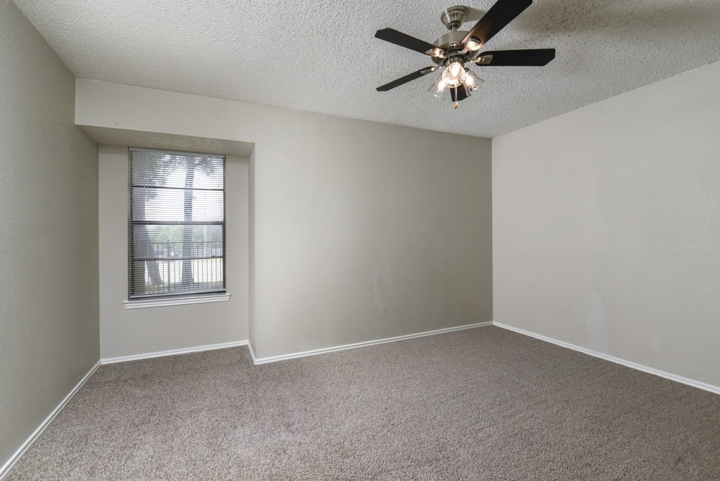 Remington House Image 11